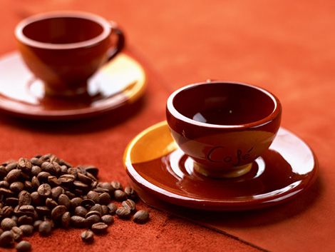 コーヒー由来の味と香りが楽しめる水出しコーヒー。是非一度ご賞味ください。